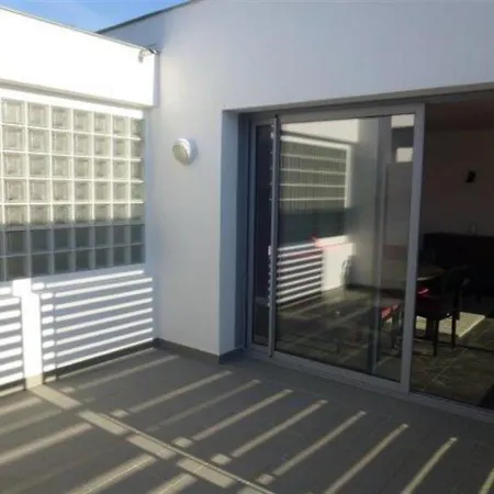 Moderne A 30 M De La Grande Plage De Lägenhet